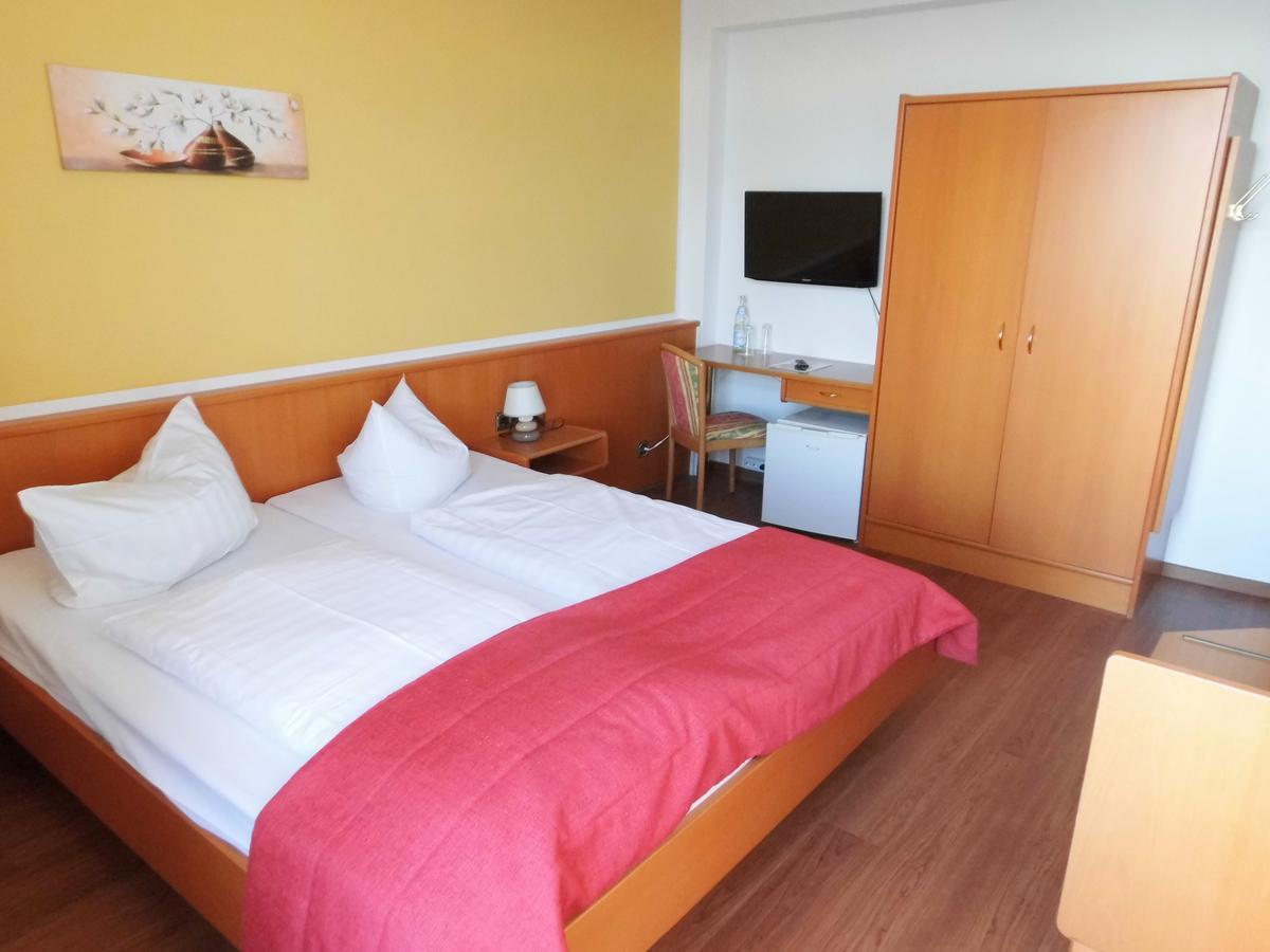 Hotel Seerose Wilhelmshaven Esterno foto