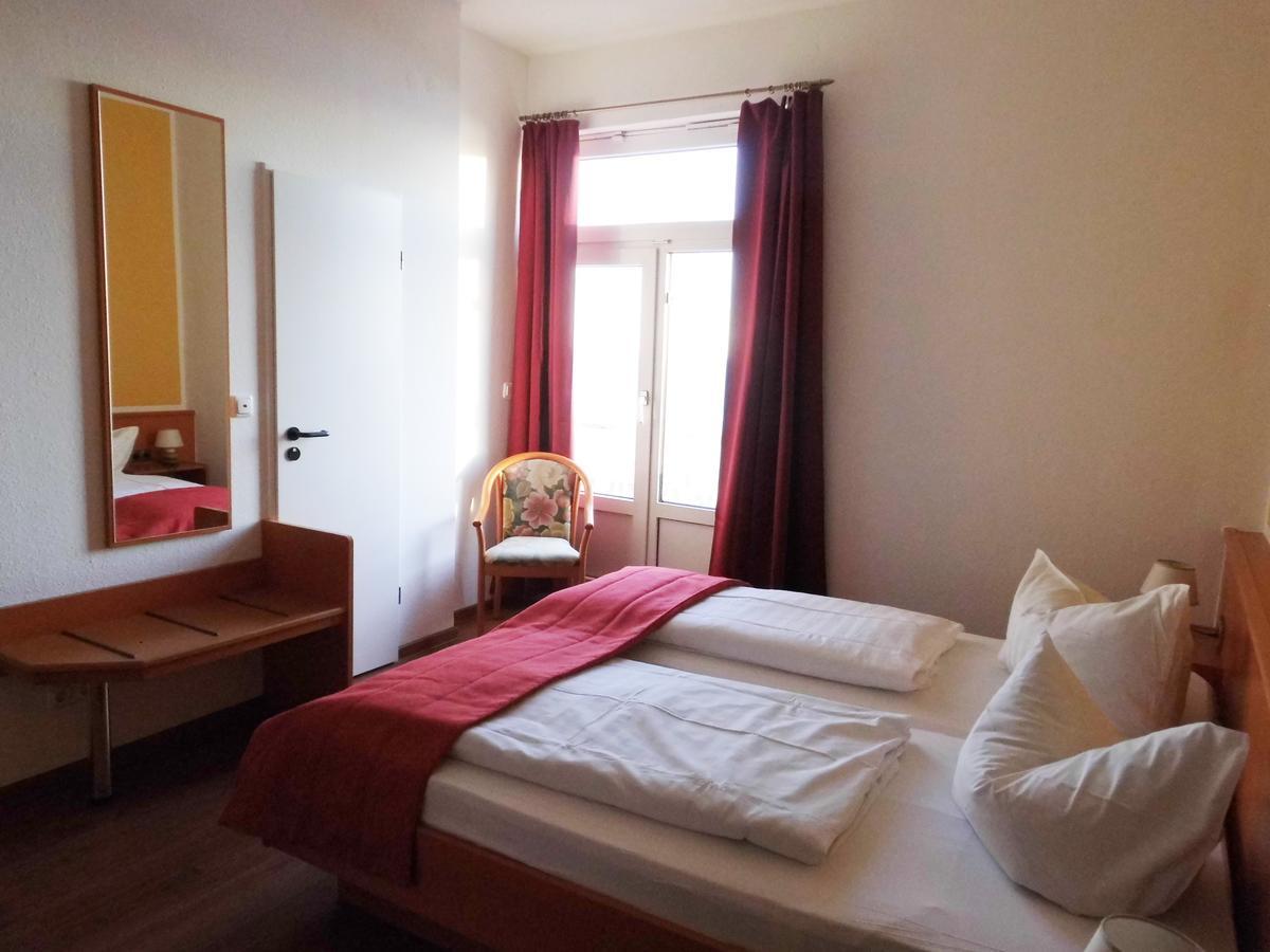 Hotel Seerose Wilhelmshaven Esterno foto