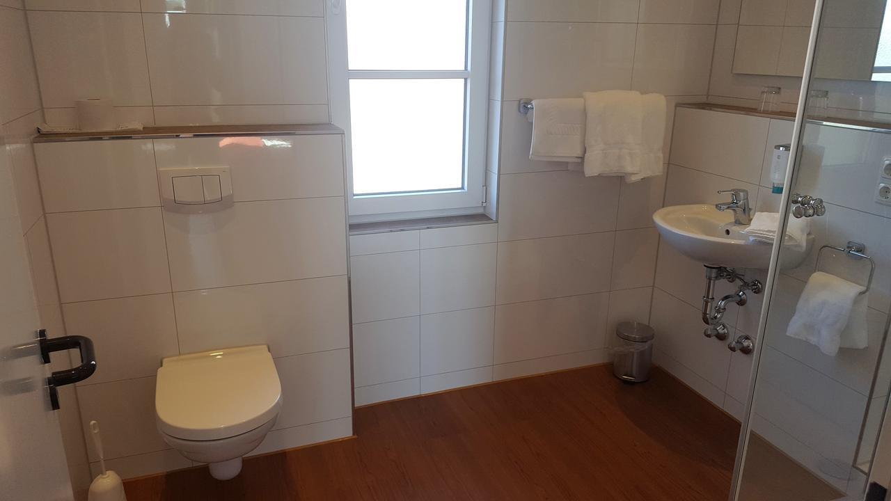 Hotel Seerose Wilhelmshaven Esterno foto