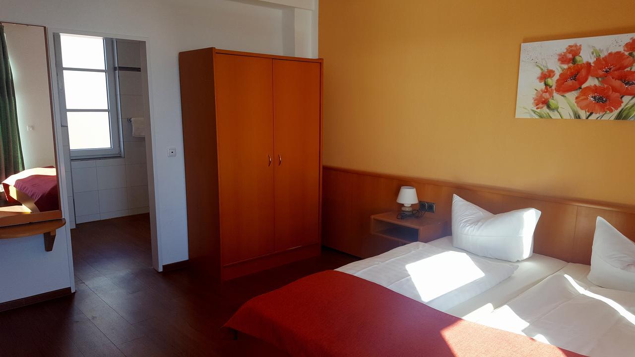 Hotel Seerose Wilhelmshaven Esterno foto